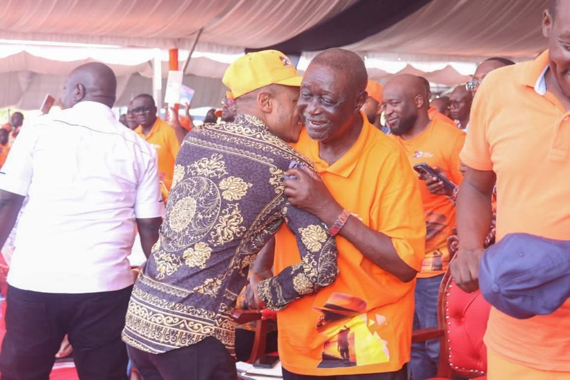 Oburu Response to Winnie. Reveals how Many Years gap With Raila