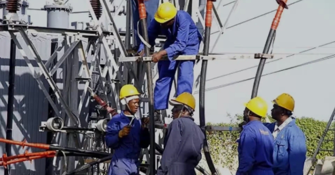 Ruto’s Power Load Shedding Orders Leave Parts in Darkness